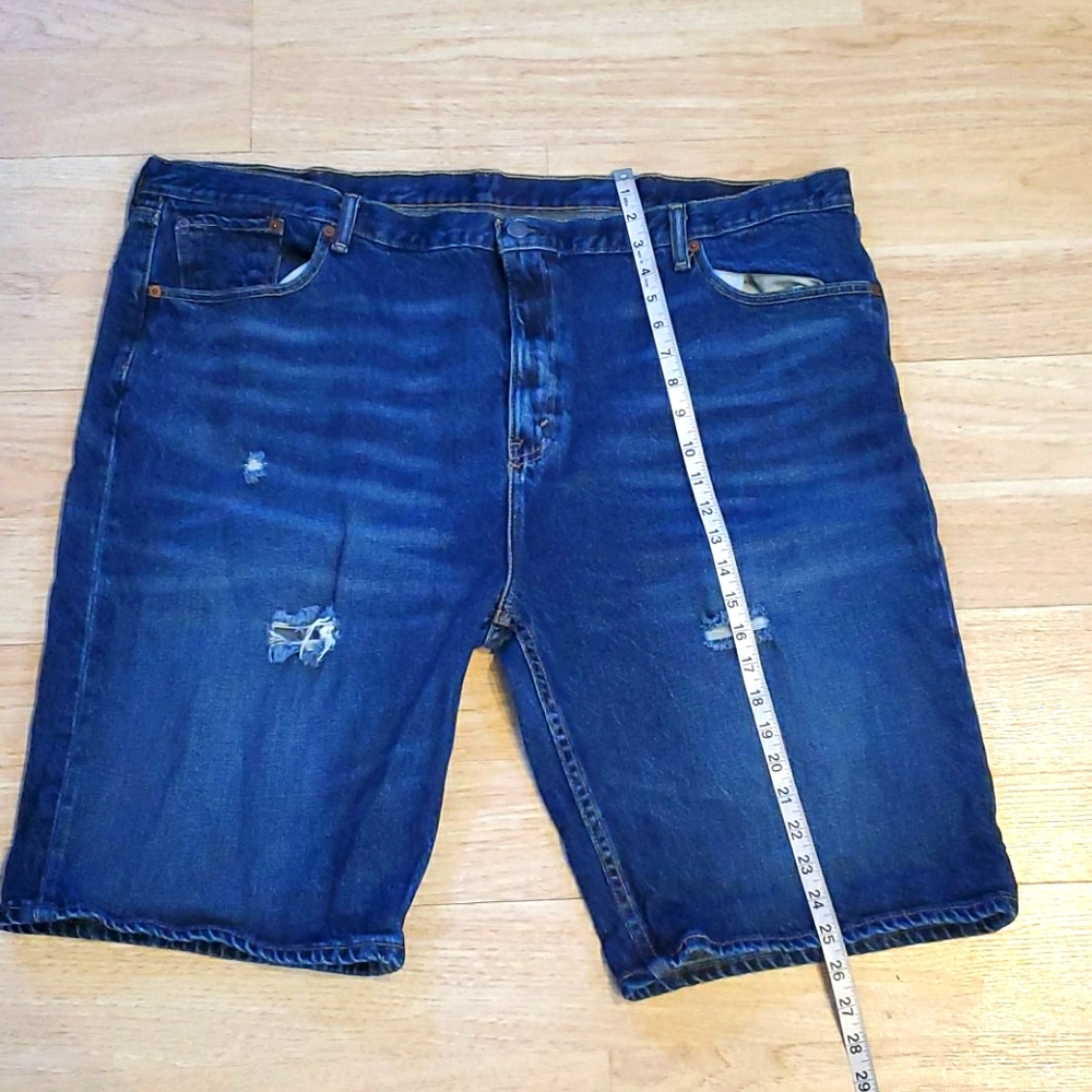 502 LEVI'S SHORT❤️